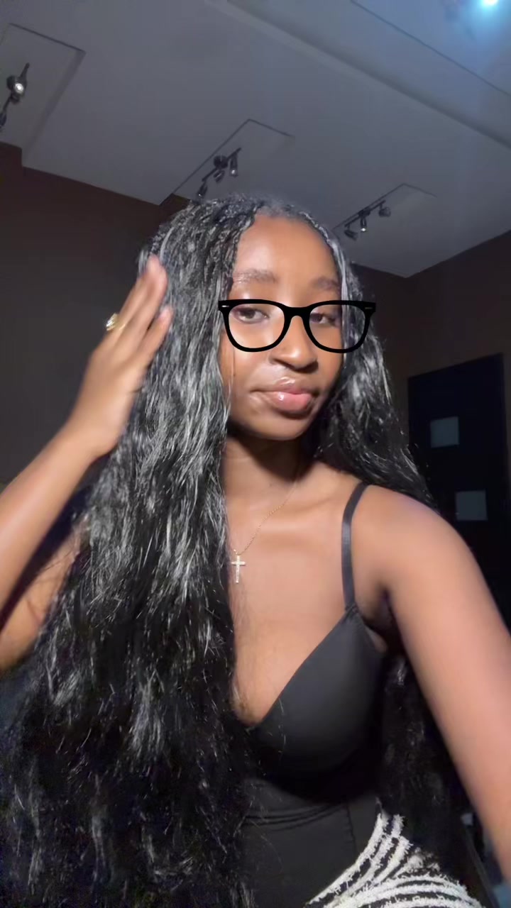 @Alyah✨