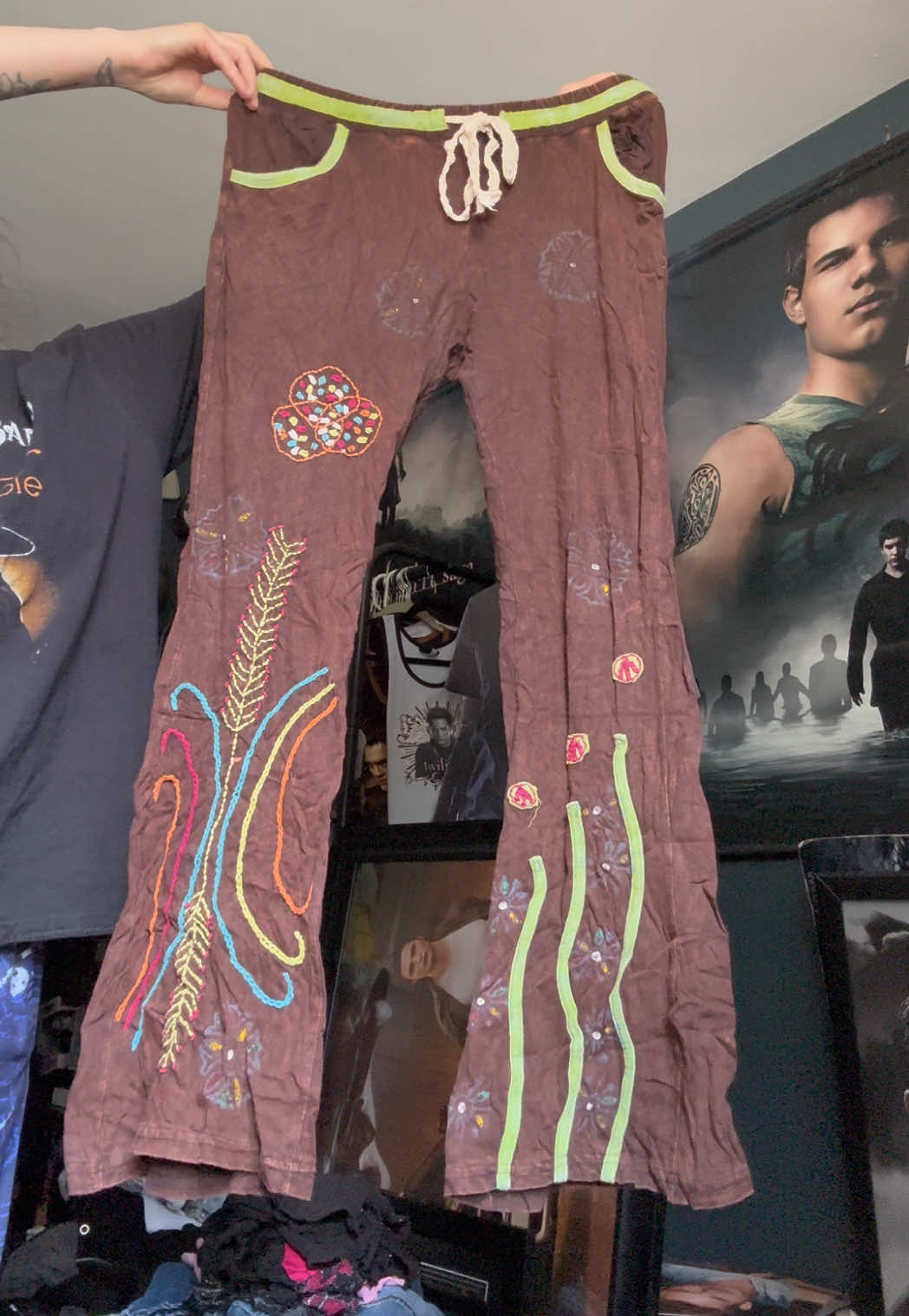 @ghoulthrifts