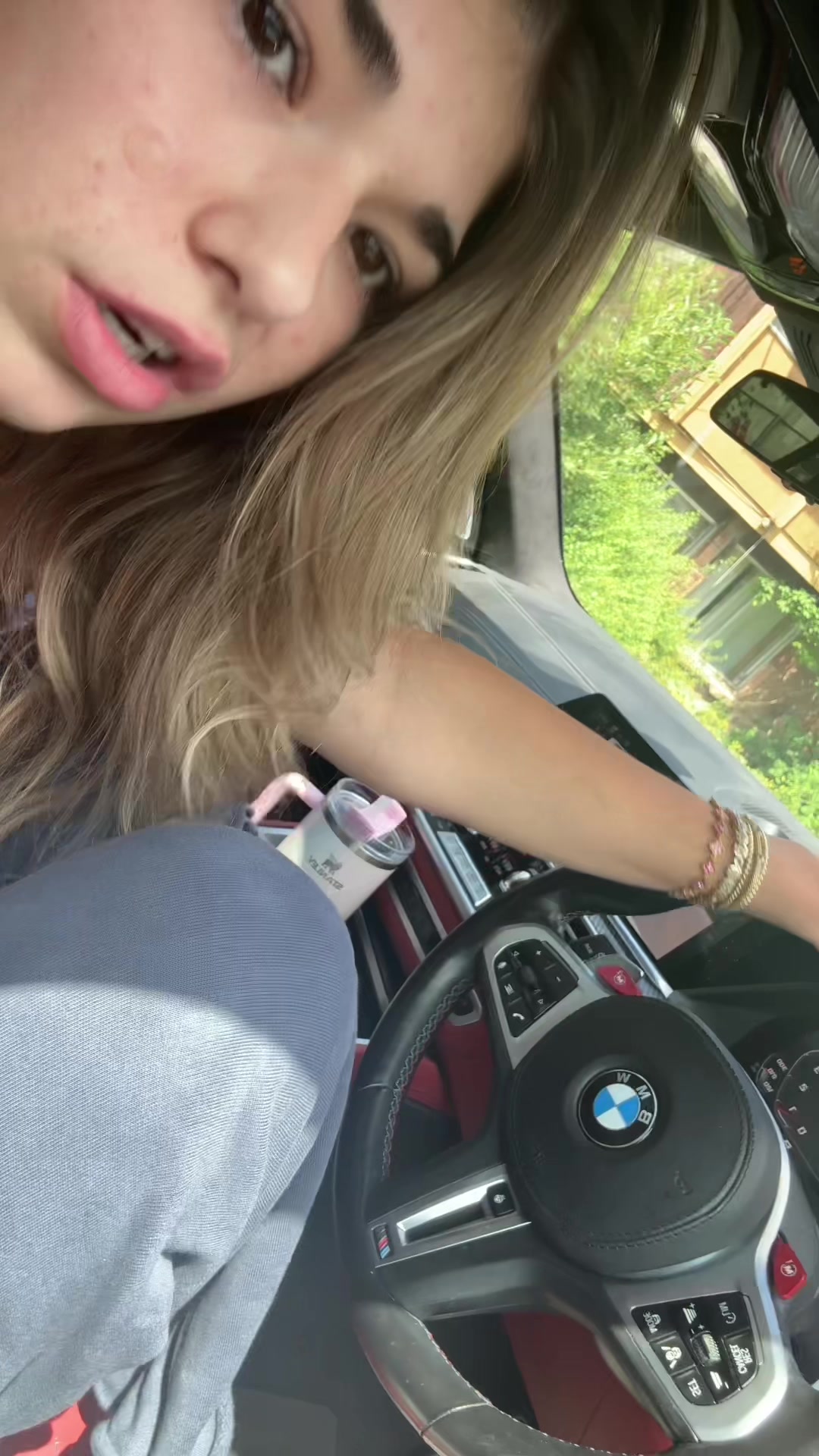 @🥰