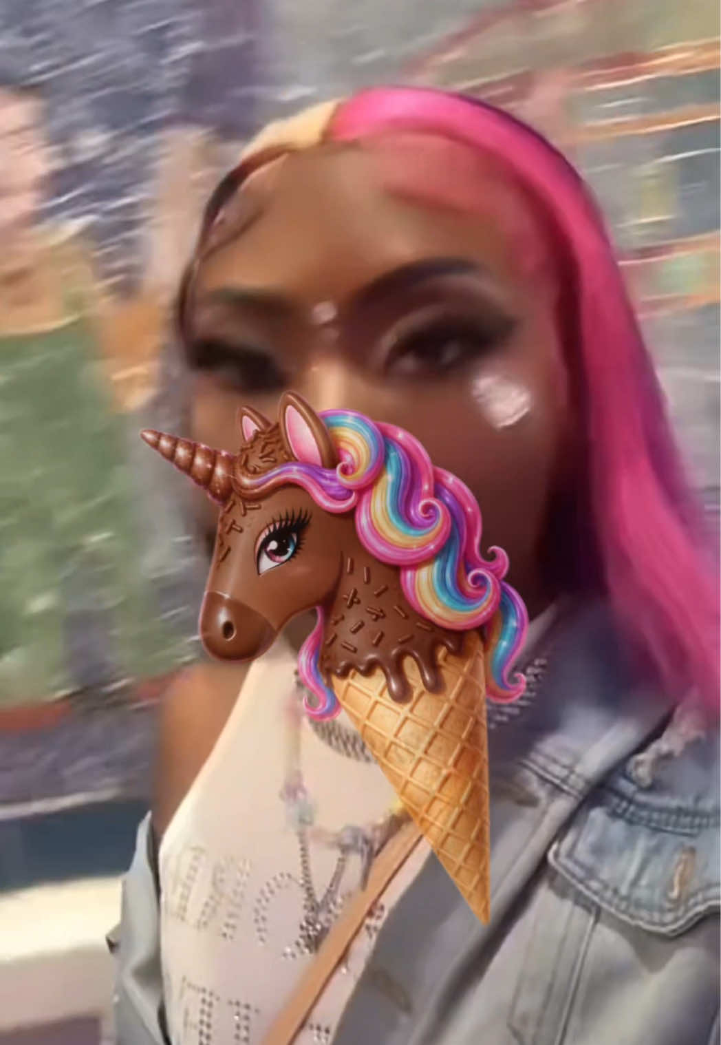 @𝐇𝐞&rsquo;𝐬🎀𝐁𝐚𝐫🦄𝐛𝐢𝐞