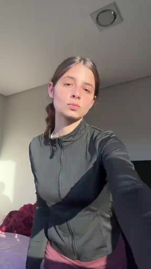 @user28523400258