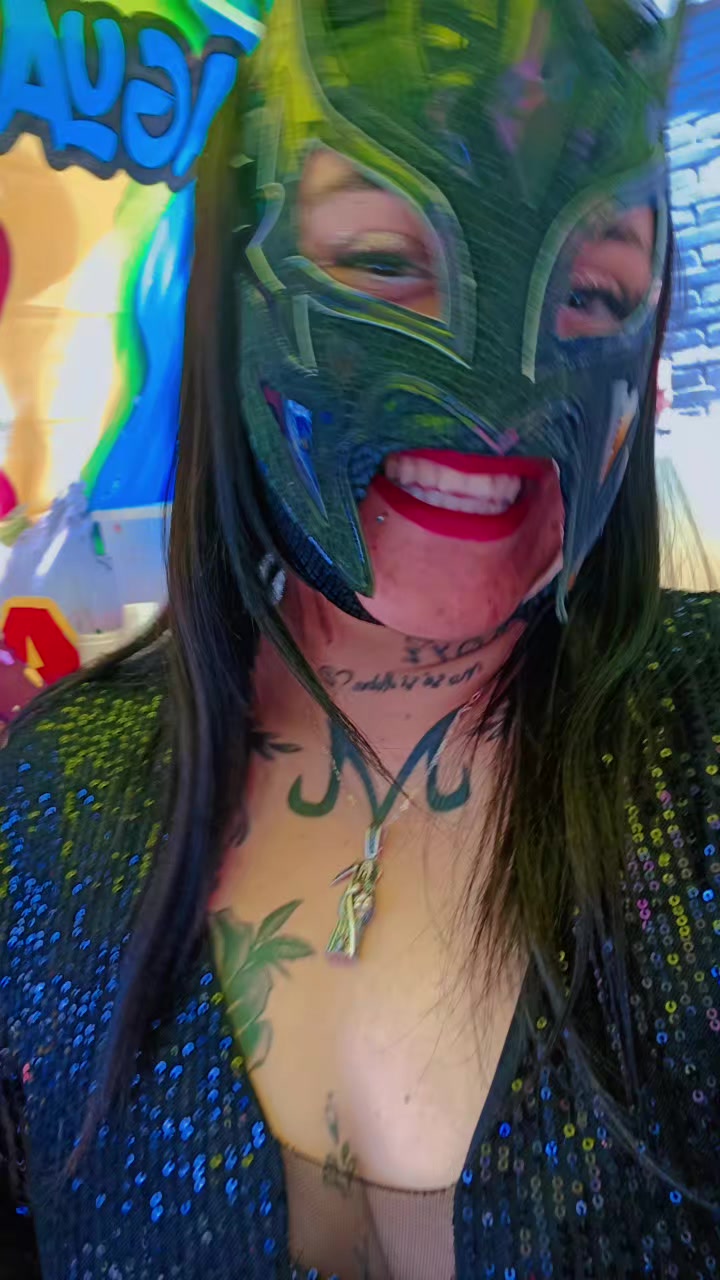 @sexy Violeta