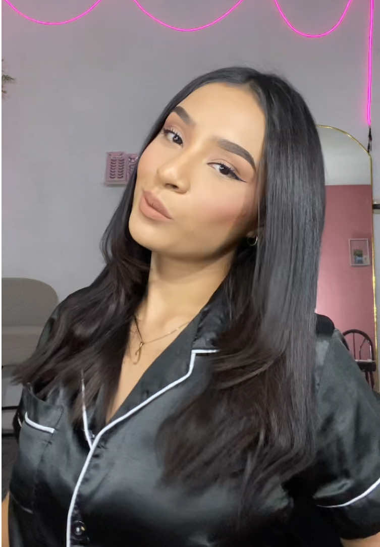 @JENN HERN&Aacute;NDEZ