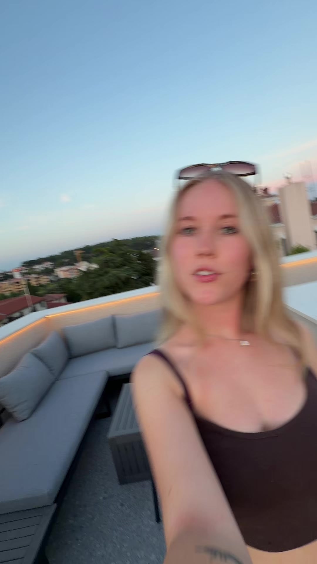 @larissa