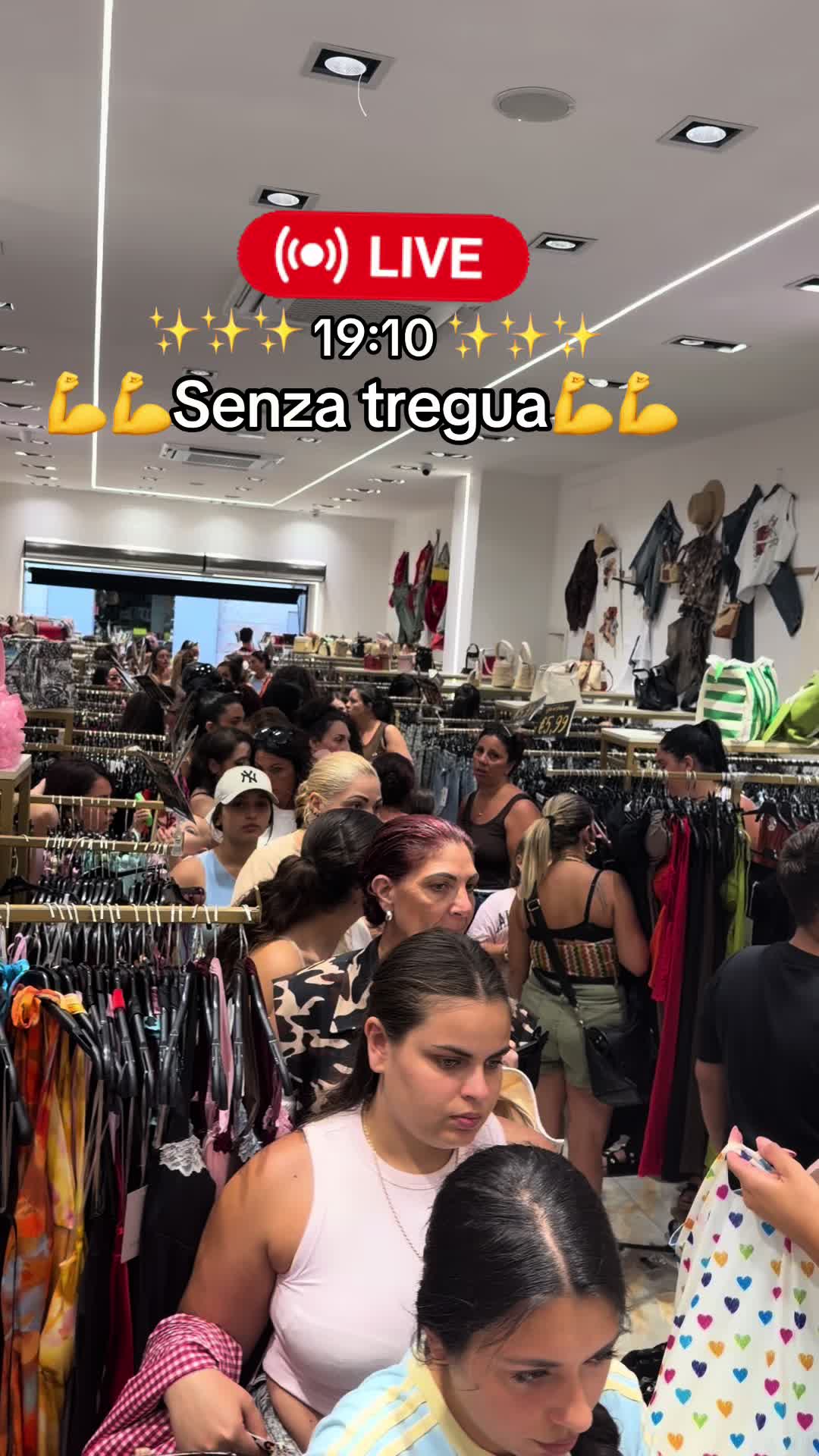 @Gi&ugrave; al palazzo