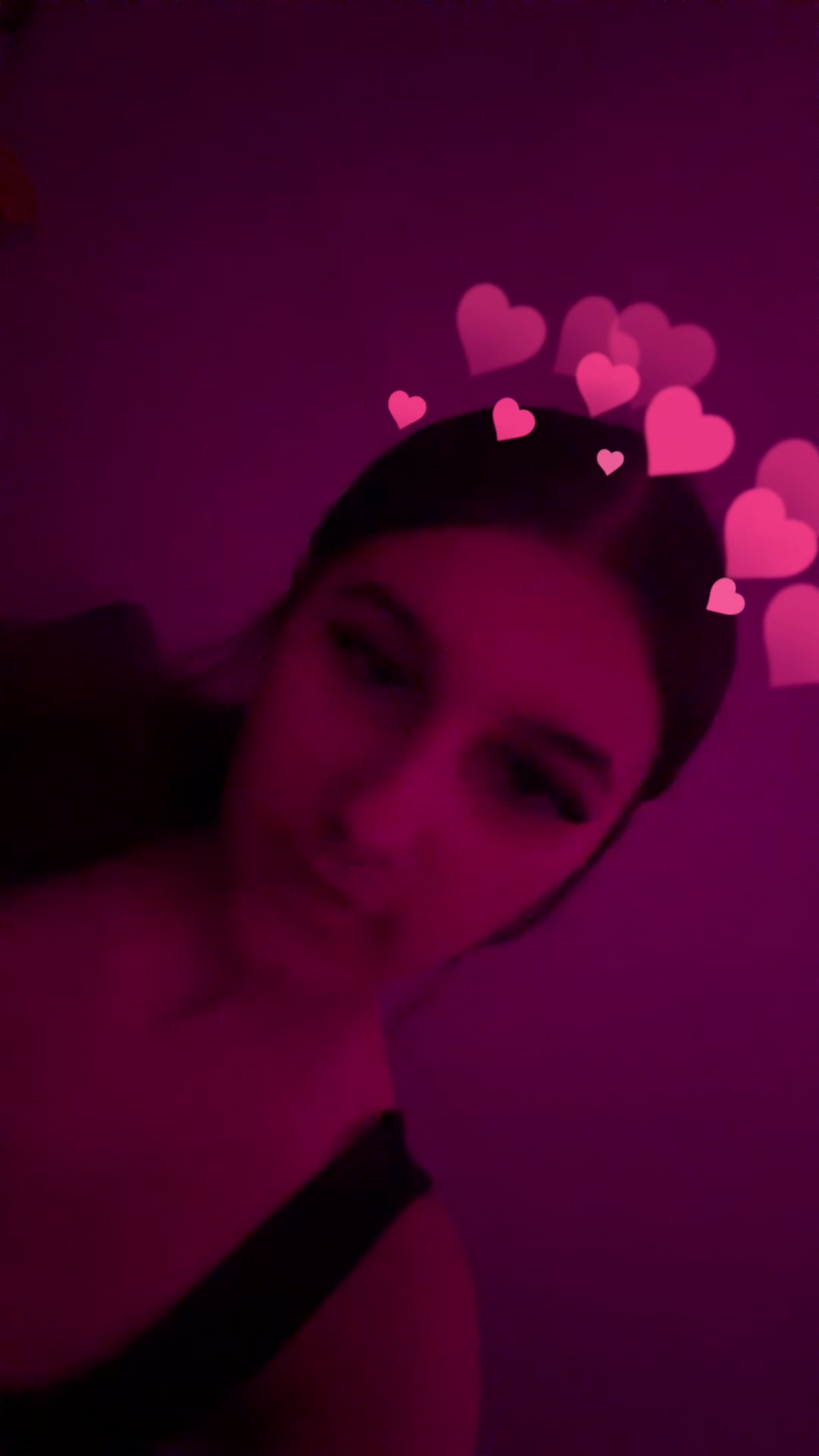 @👩🏽&zwj;❤️&zwj;💋&zwj;👨🏽