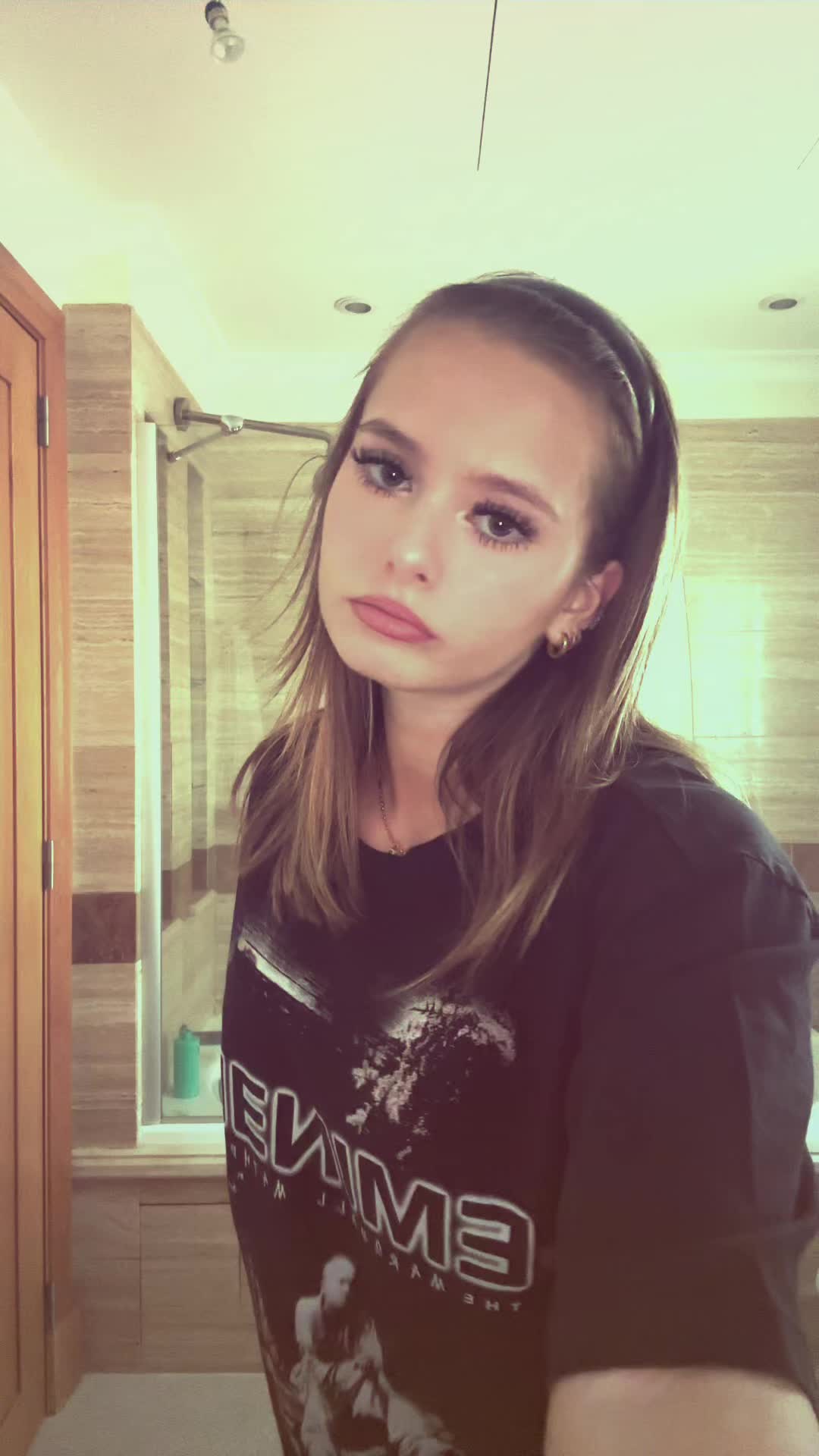 @YourGirl.L0tti3