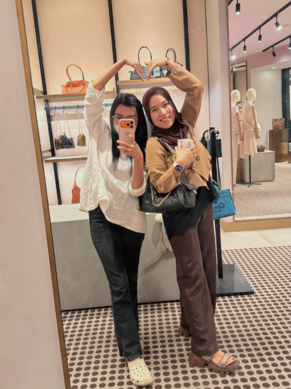 @Hii,,Araa
