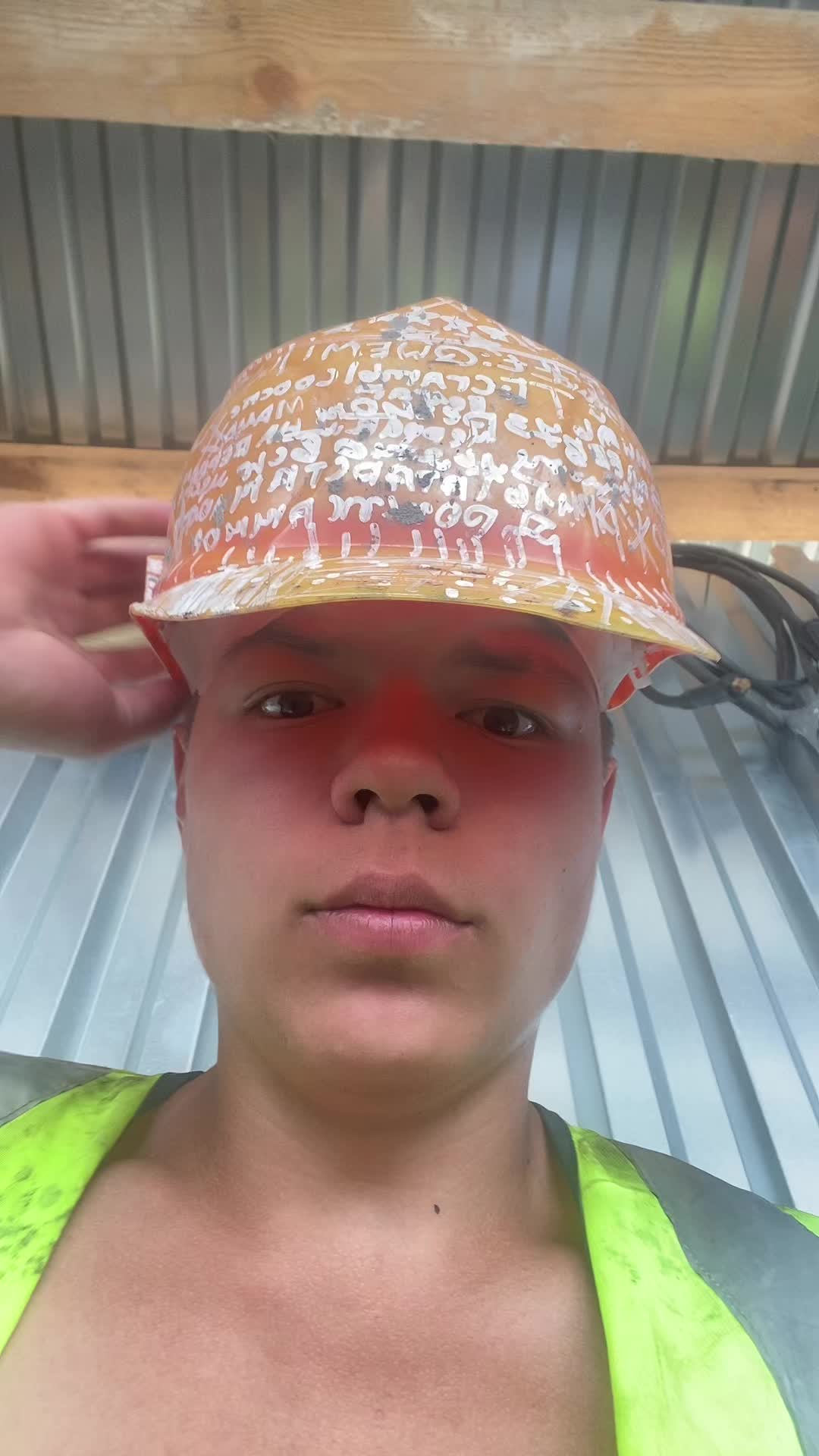 @QWEMILWQ