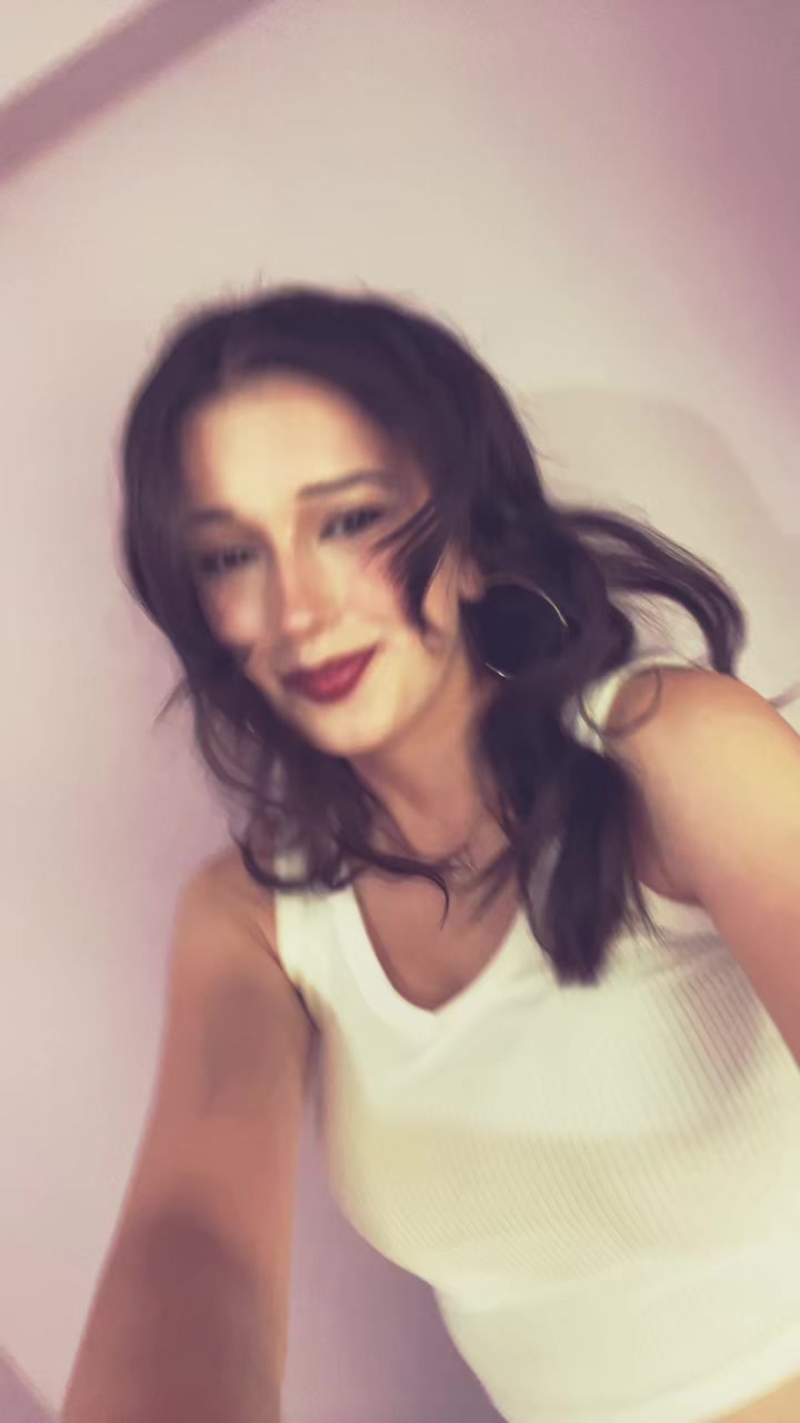 @𝕰𝖑𝖆