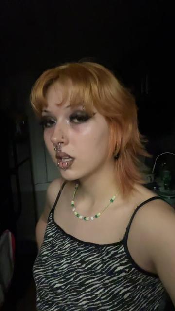@💚Dannie's wife🩷