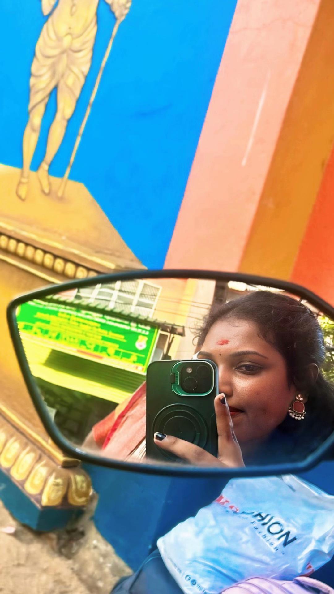 @🦋 vinoji🦋
