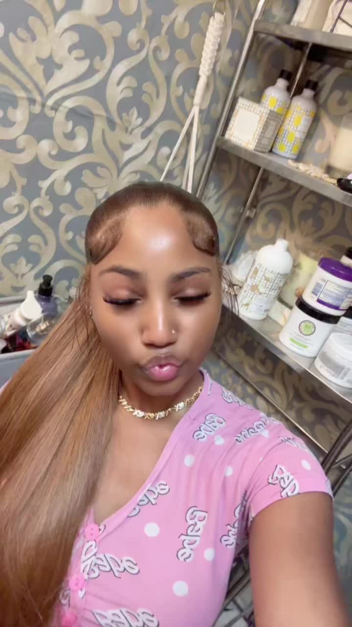 @layna marie