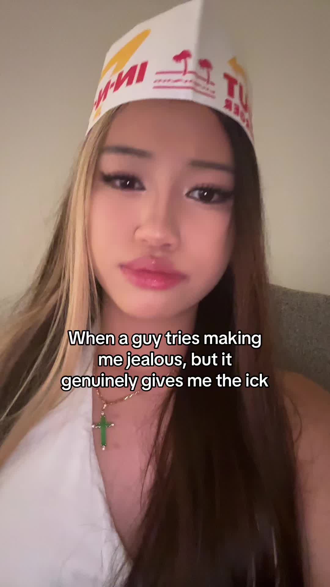 @Sophia