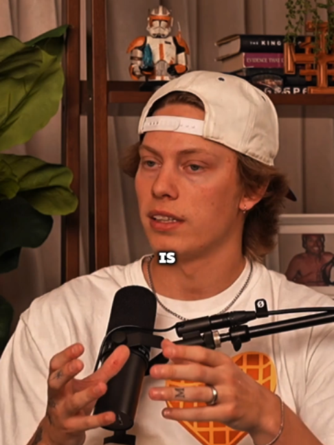 @Bryce Crawford Podcast 🎙️