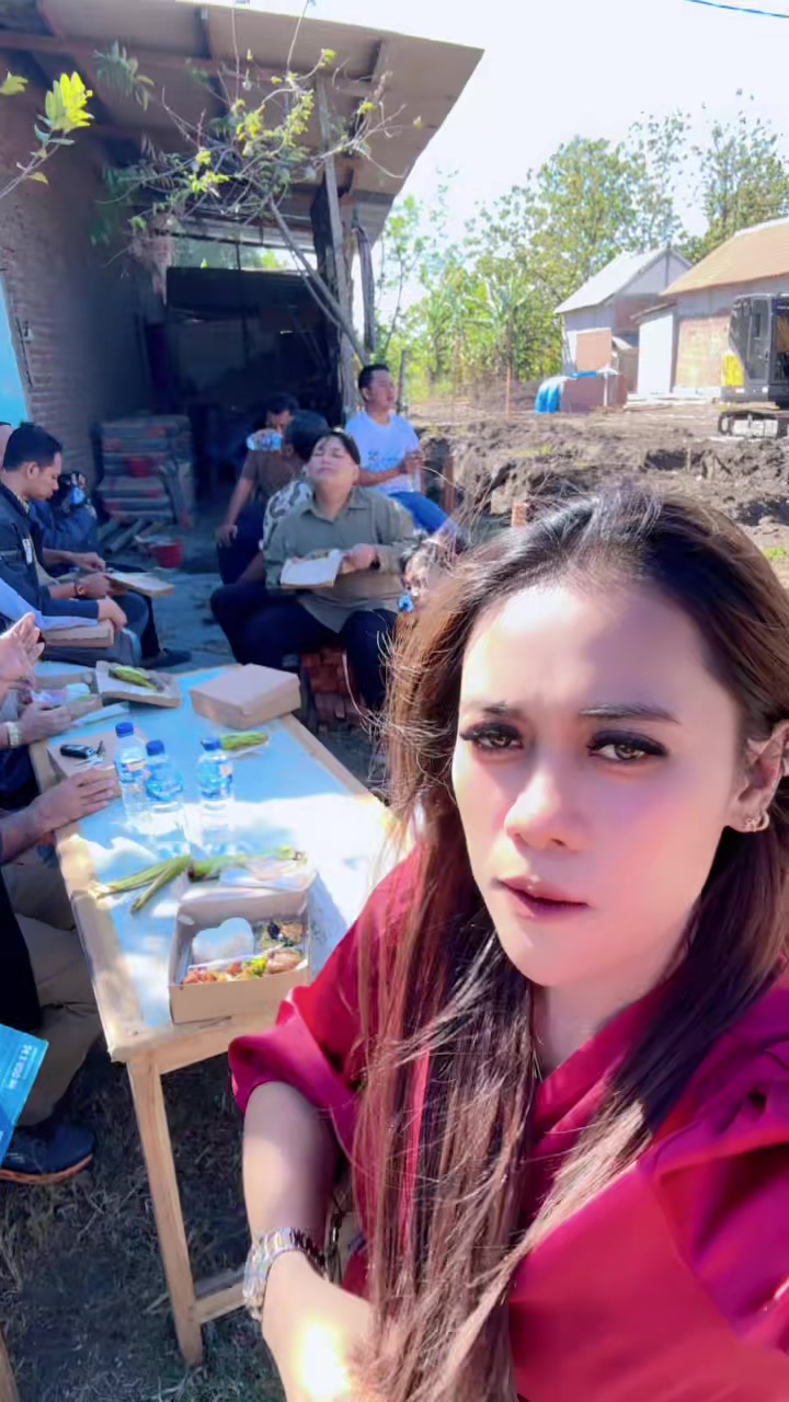 @Nita Eva Maria Salsa (SMGroup)