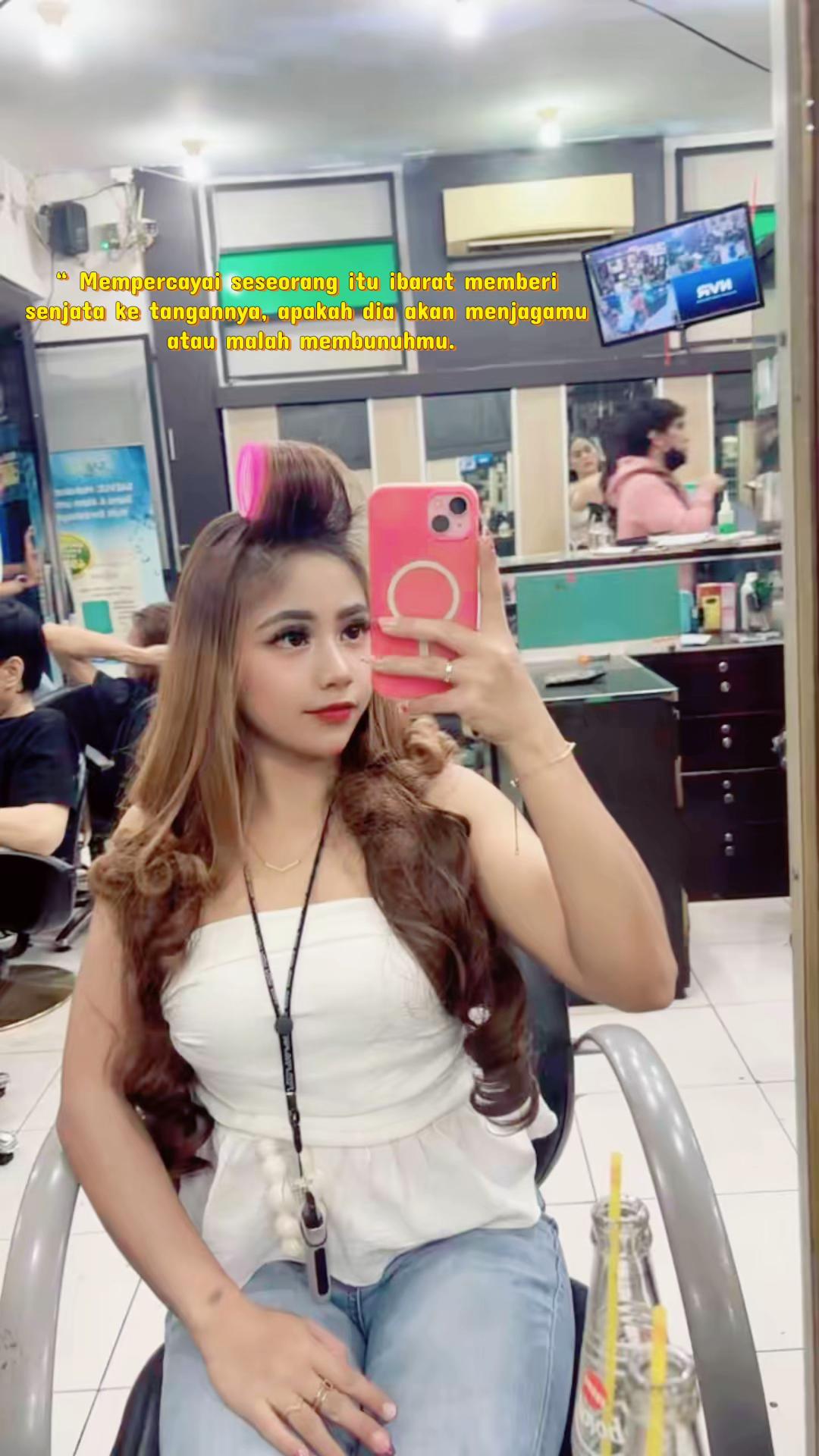 @👑Wanita Idamanmu👅