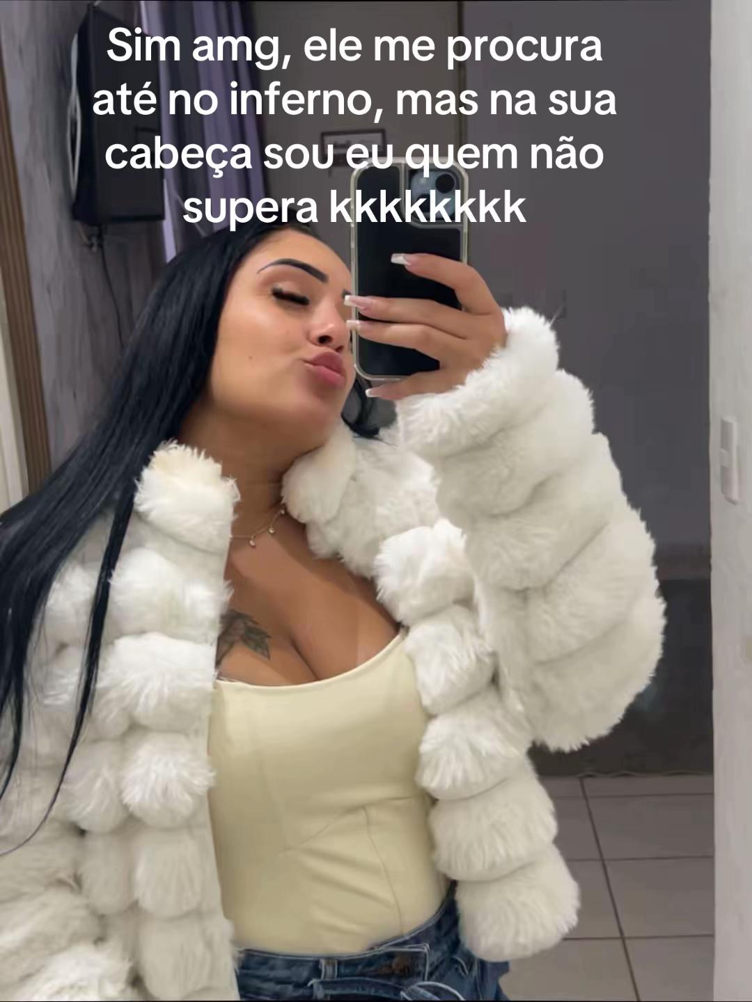 @Anny karolayne