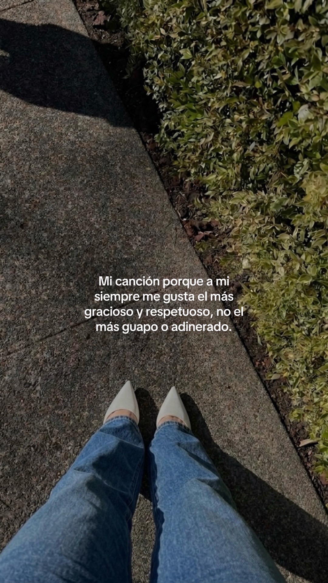 @B_Florr☻︎