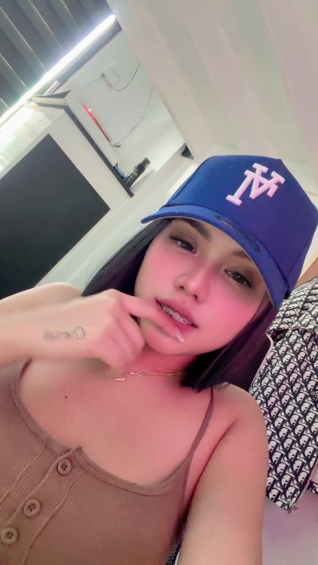 @ivyleal05