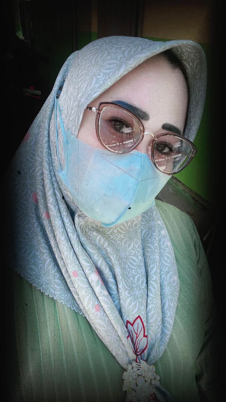 @mamanya della