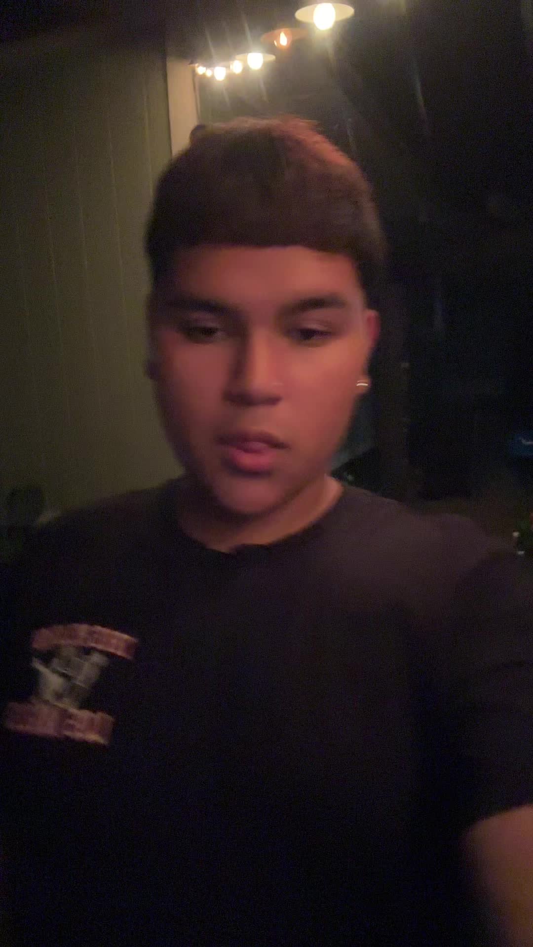 @𝒪𝒻𝒻𝒾𝒸𝒾𝒶𝓁 𝒱𝒾𝒸𝓉ℴ𝓇