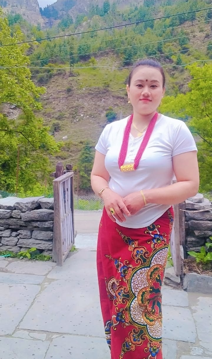 @सुनिता गुरुङ