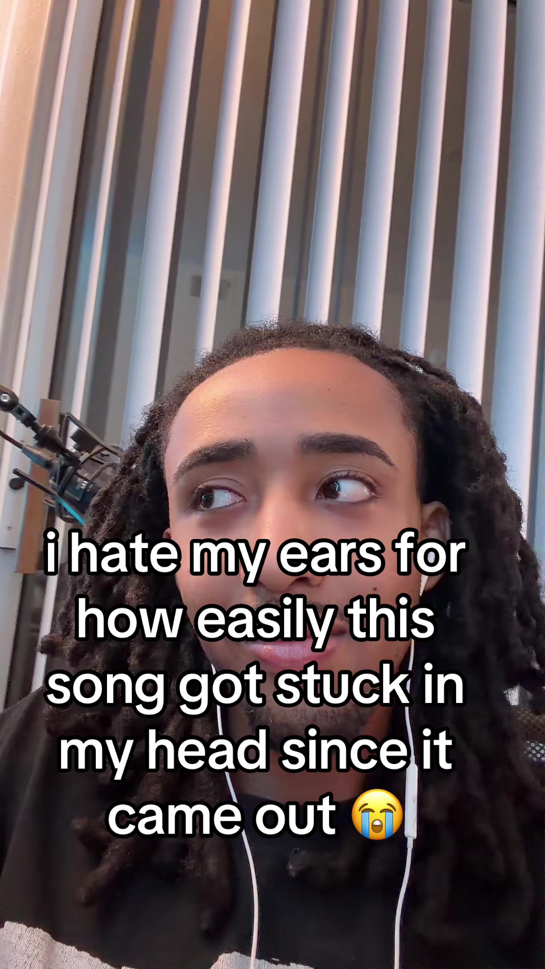 @Ł