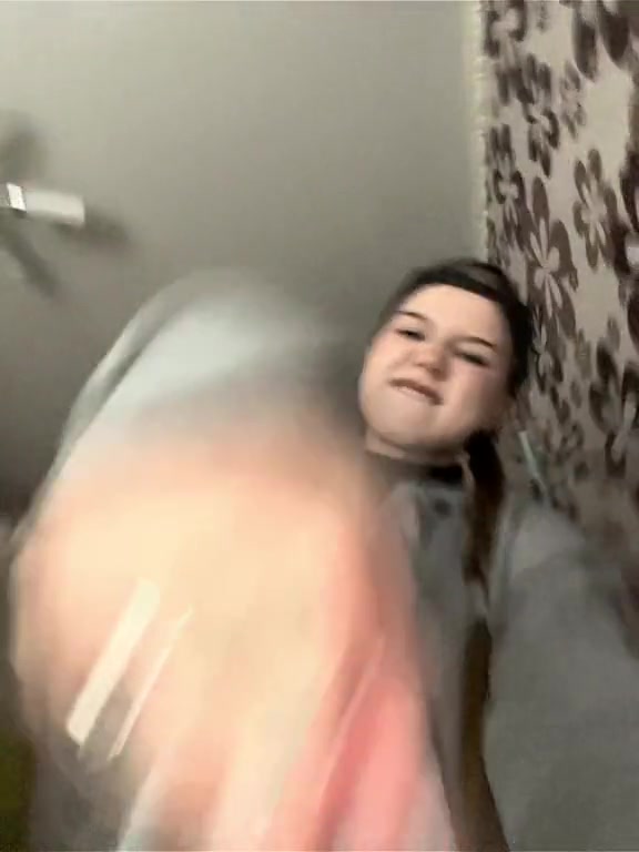 @эм