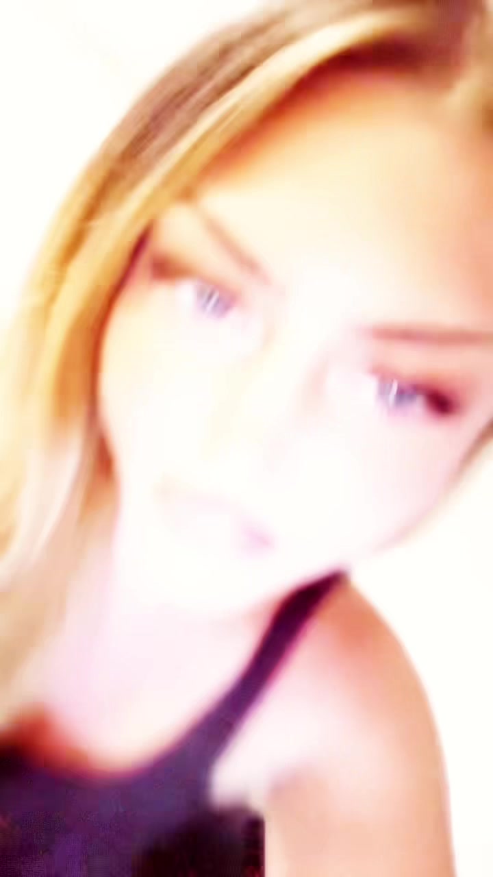 @Lisa_