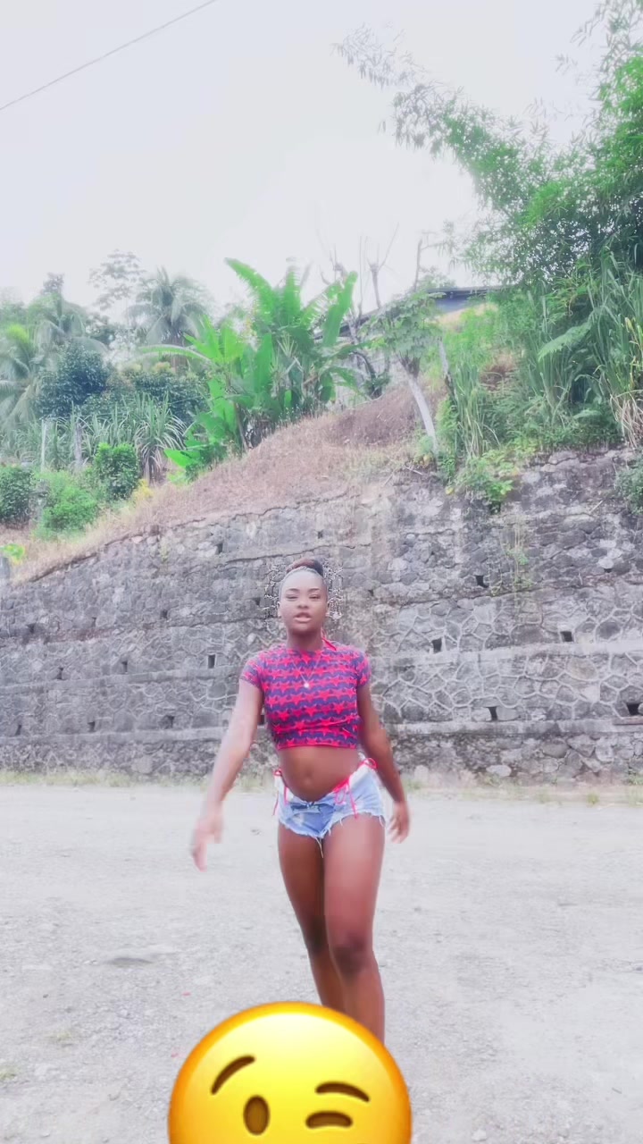 @1curvydeva🫶❤️&zwj;🔥👣