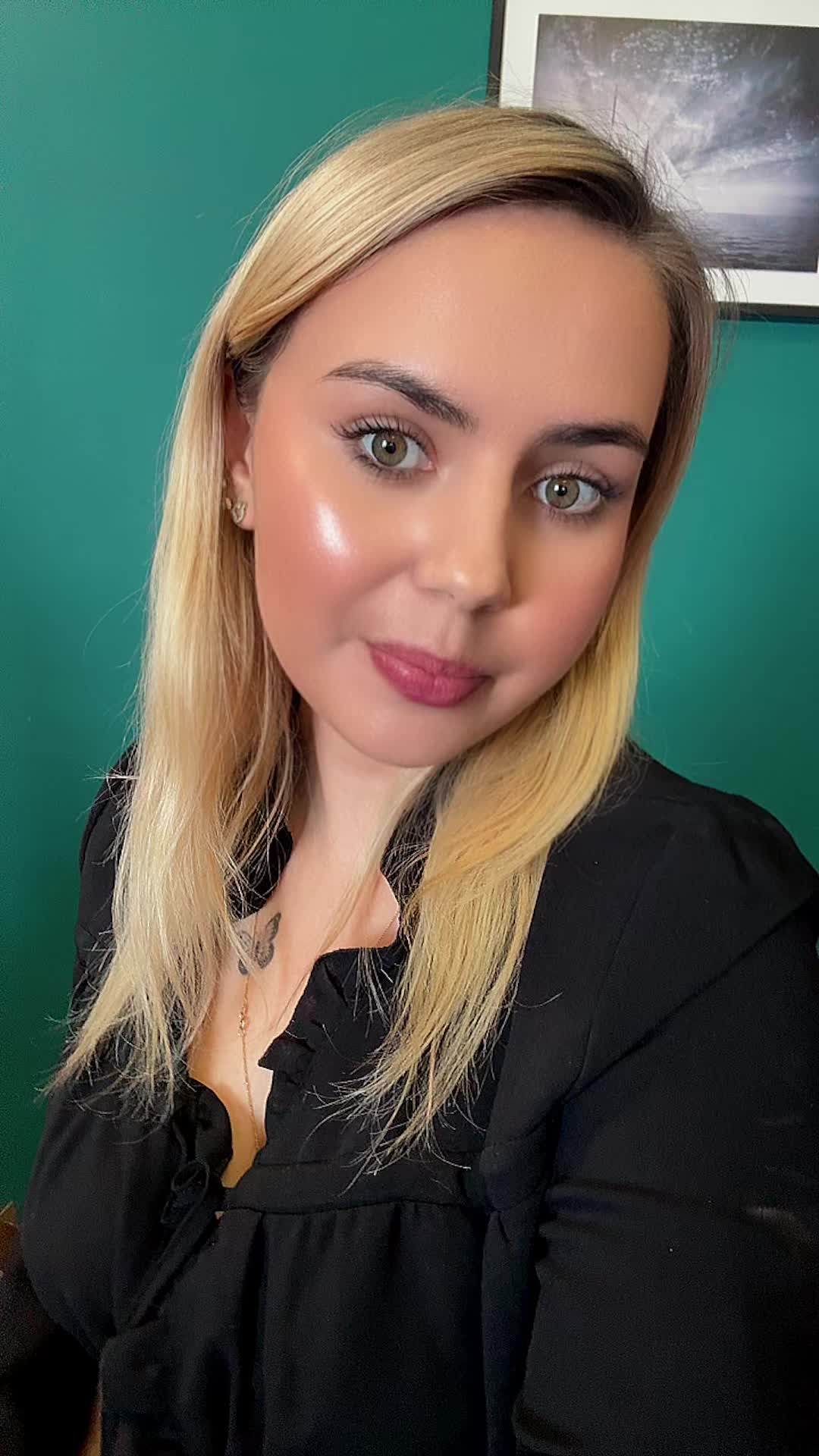 @Karo_hi