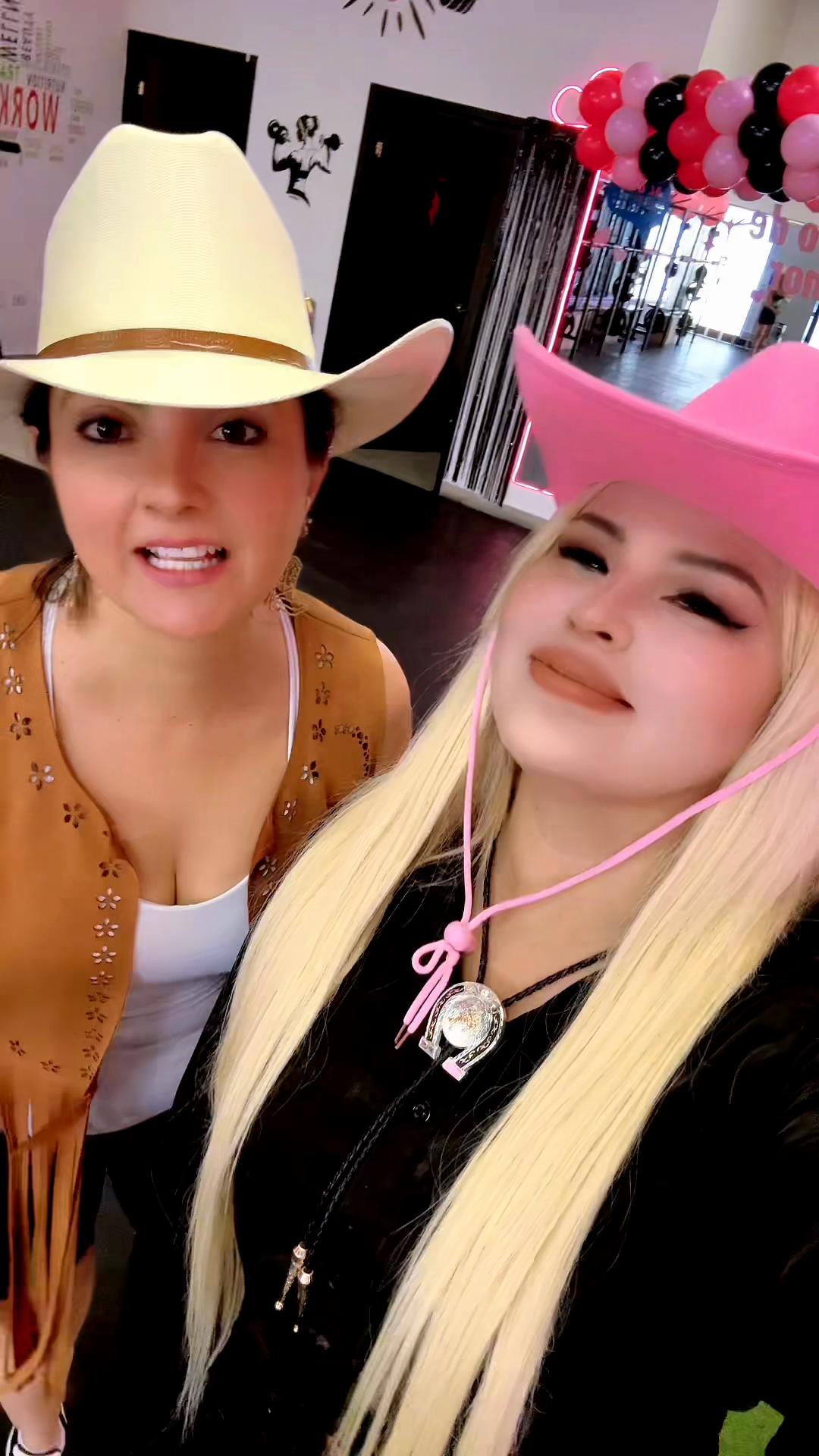 @𝓞𝔂𝓾𝓴𝔂 ♡