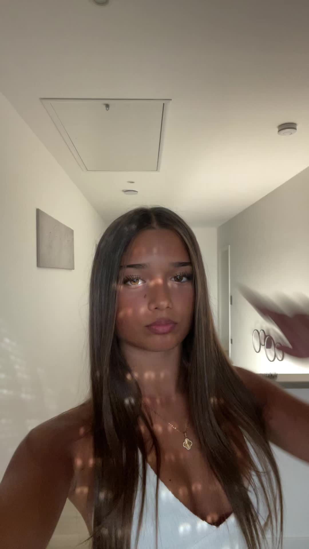 @𝐋𝐄𝐎𝐍𝐈𝐄