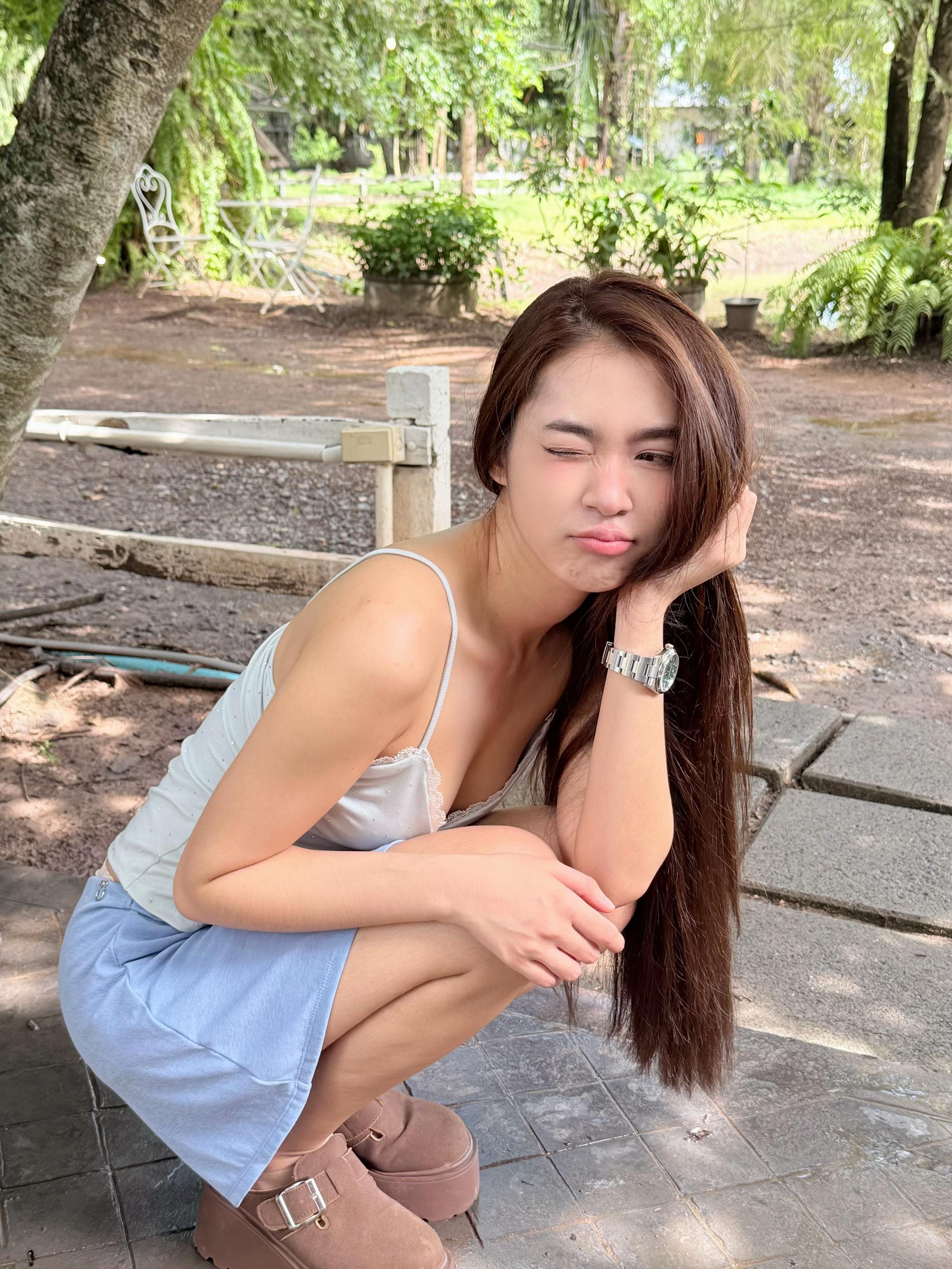 @นี่กิ๊ฟตี้ นั่นใครล่ะ