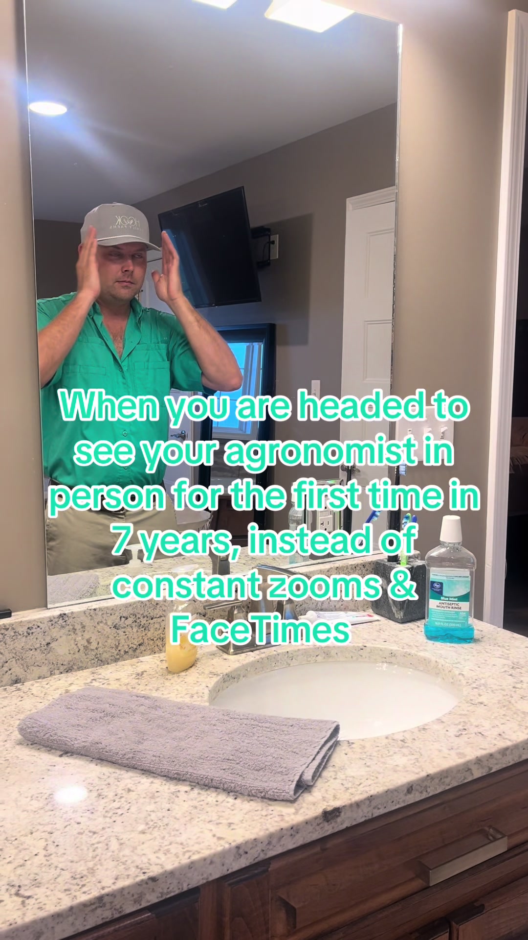 @hookfamilyfarms