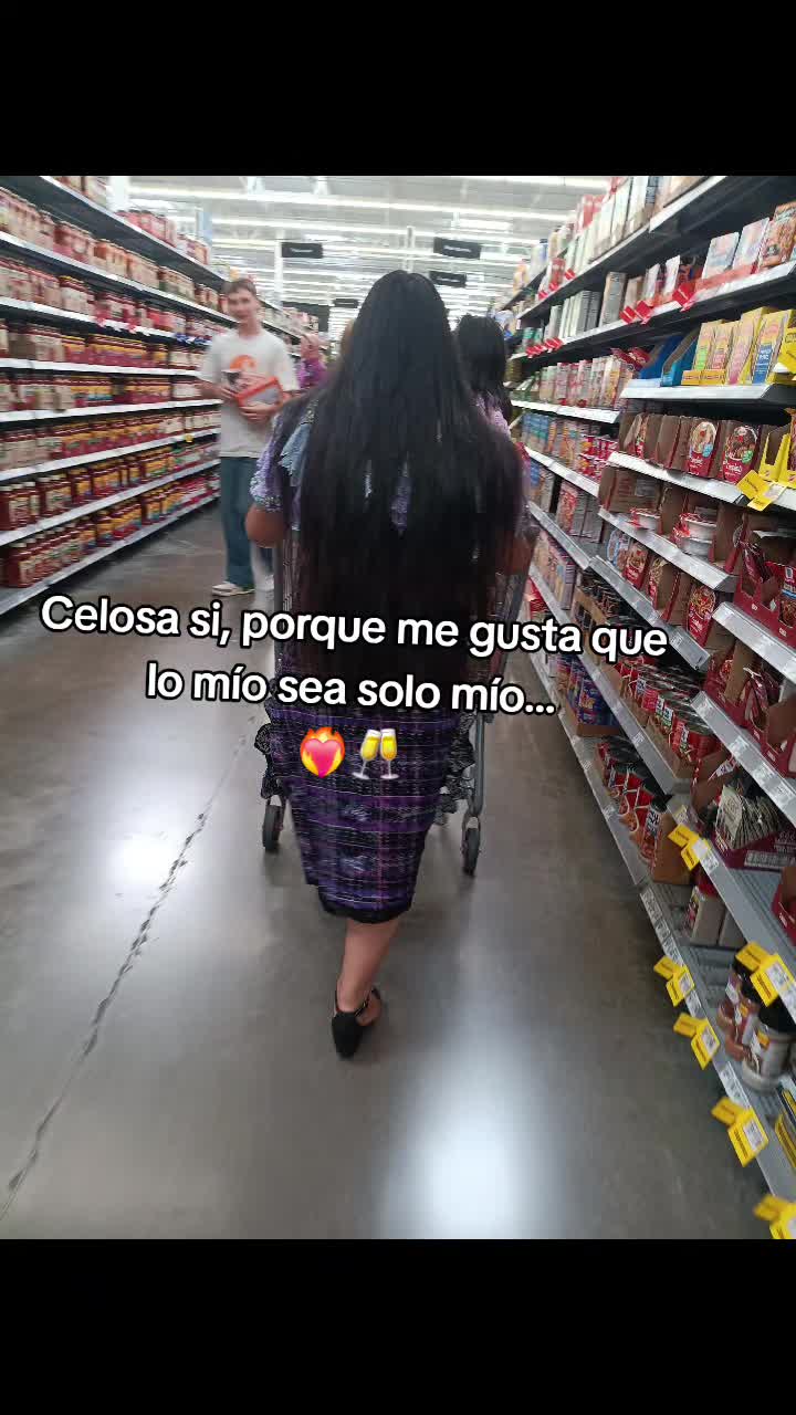 @selena guzman