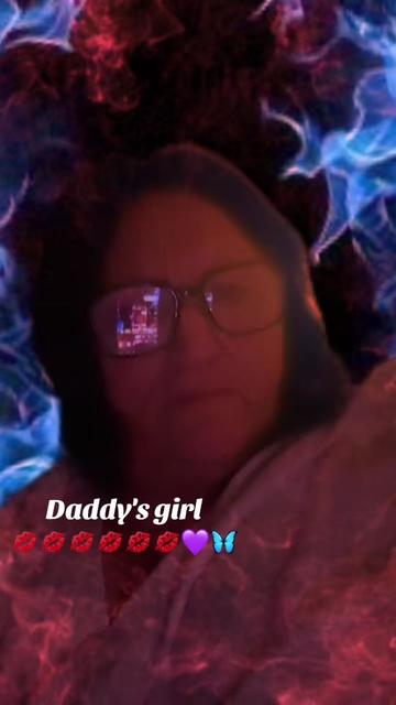@💙🤍Daddy's girl