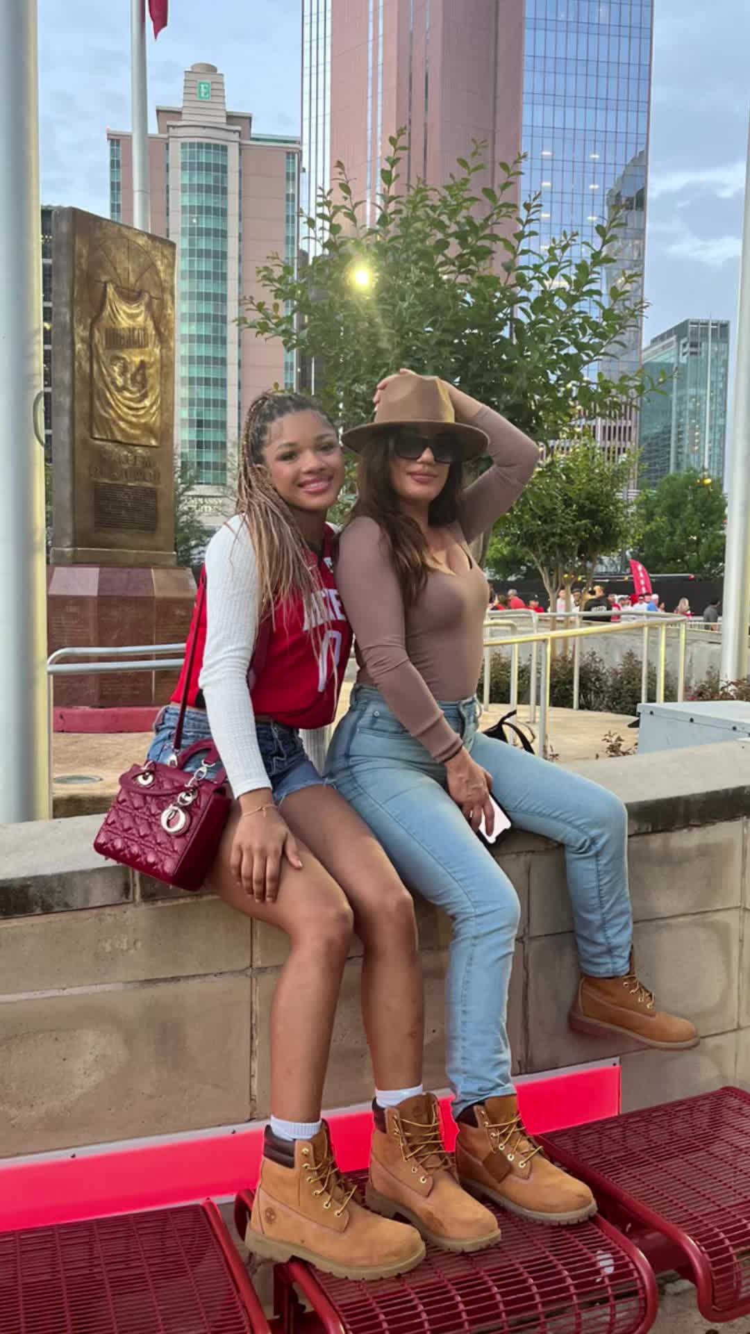 @delphine.frenchy