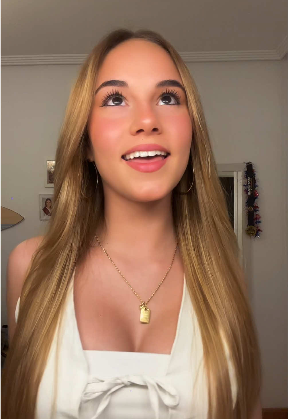 @laura