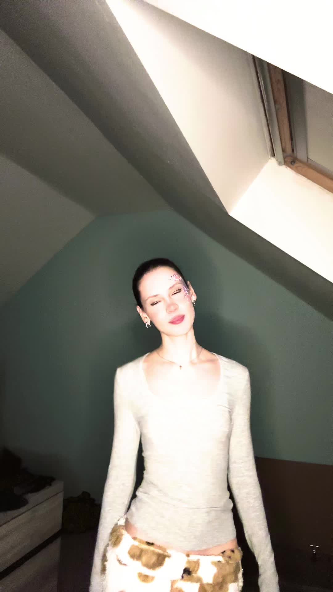 @𝐙𝐢𝐧𝐚 𝐀𝐞𝐫𝐭𝐬🍸