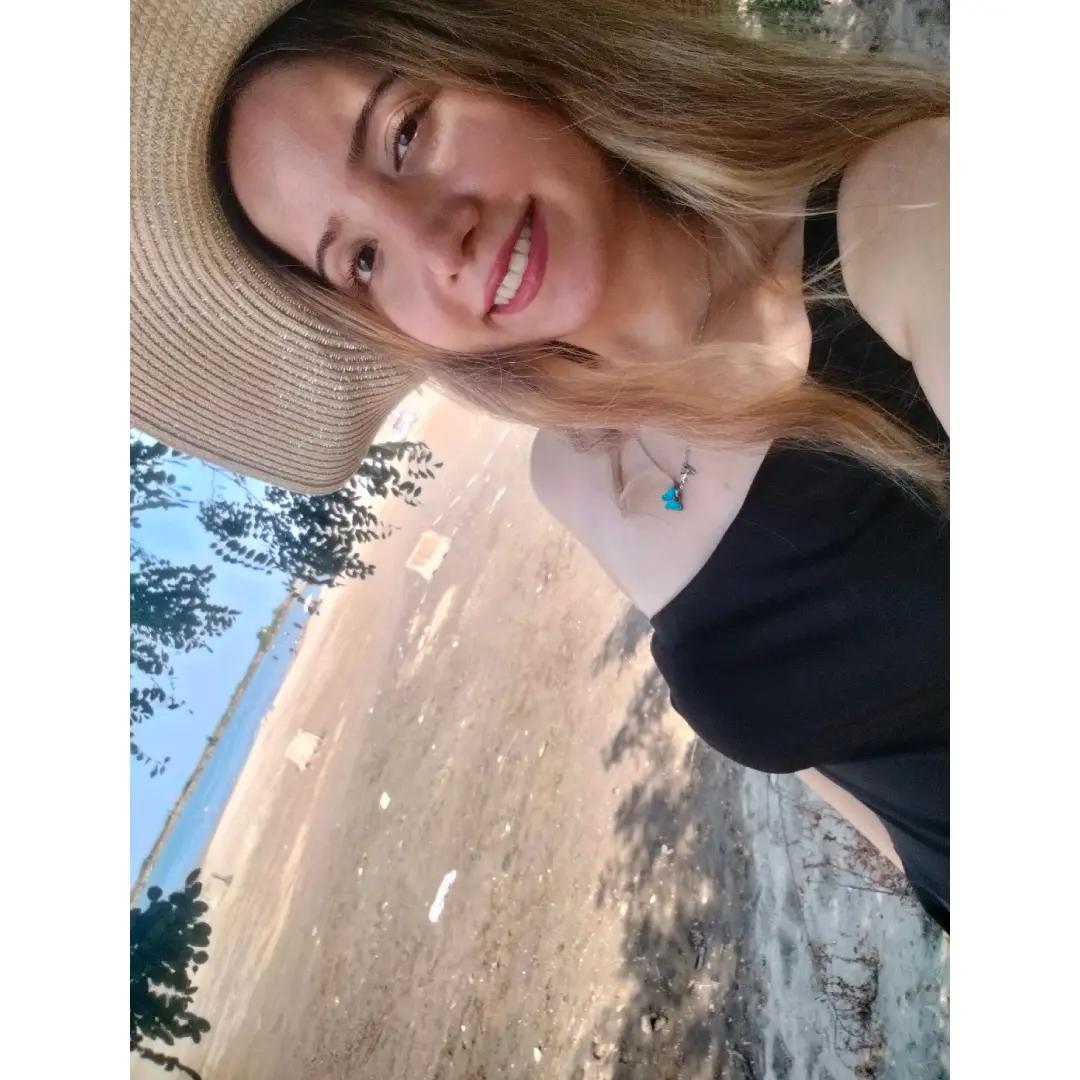 @Esra