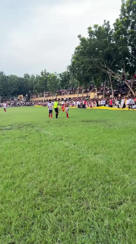 @🔵 Footballer Leo Gazi 10 🇧🇩