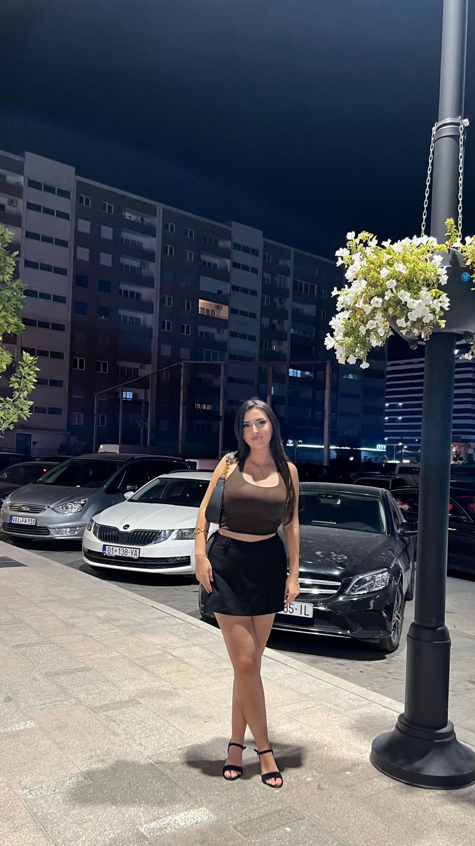 @Fatlinda