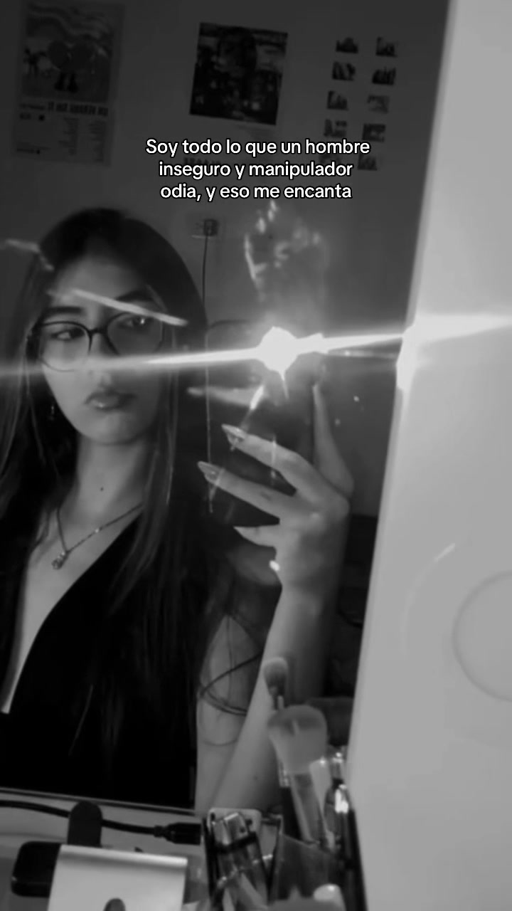 @𝒱𝒶𝓁