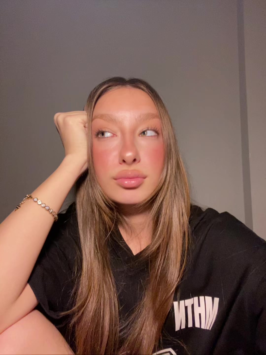 @itszey