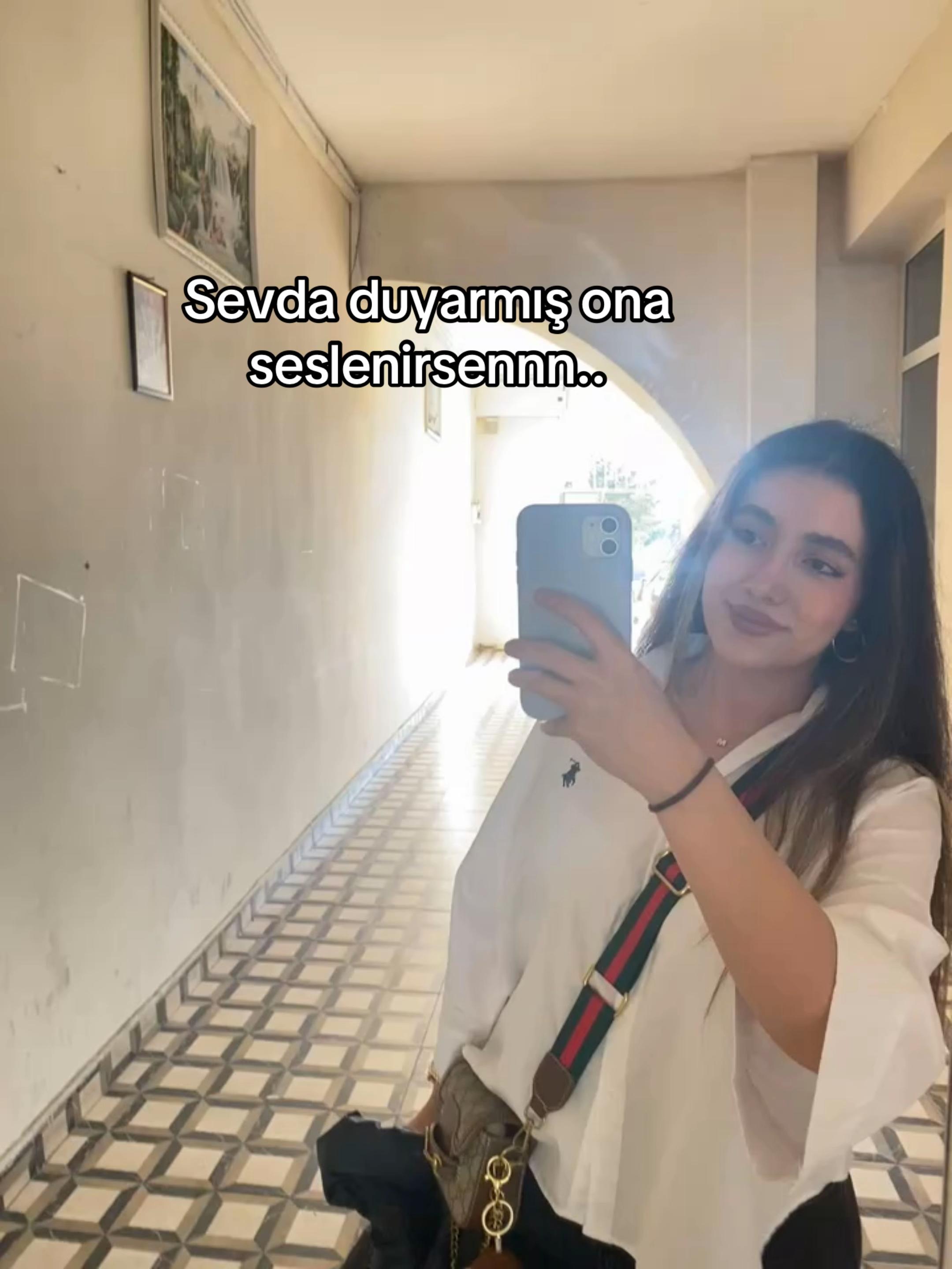 @𝓜. 𝓔