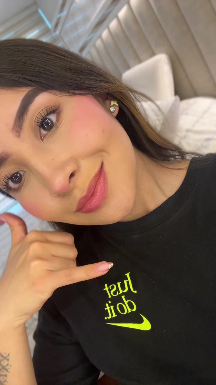 @Valentina