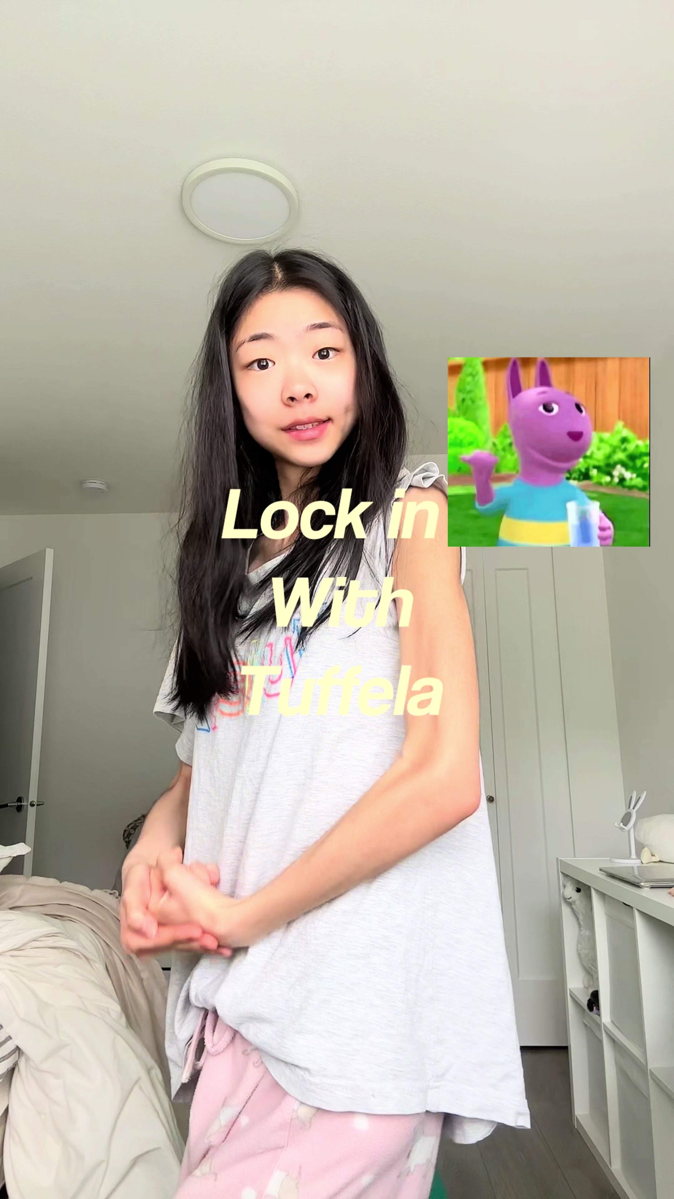 @Tuffela
