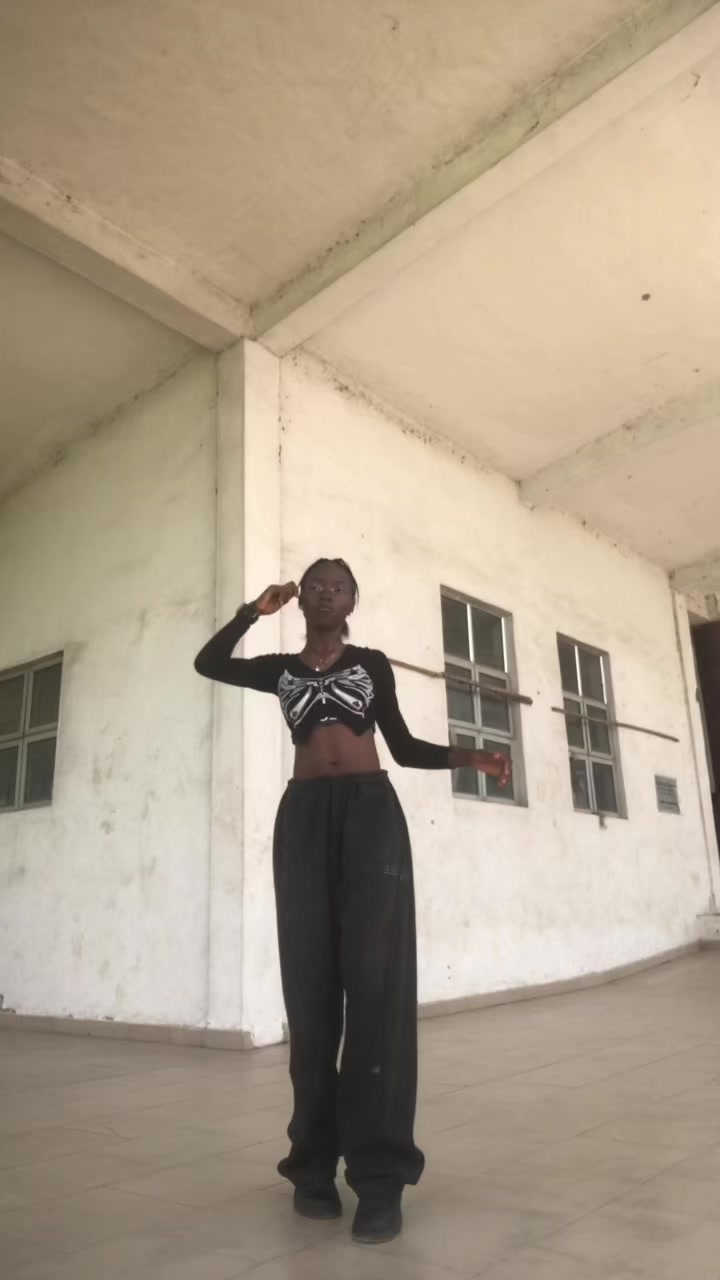@Nina Kai